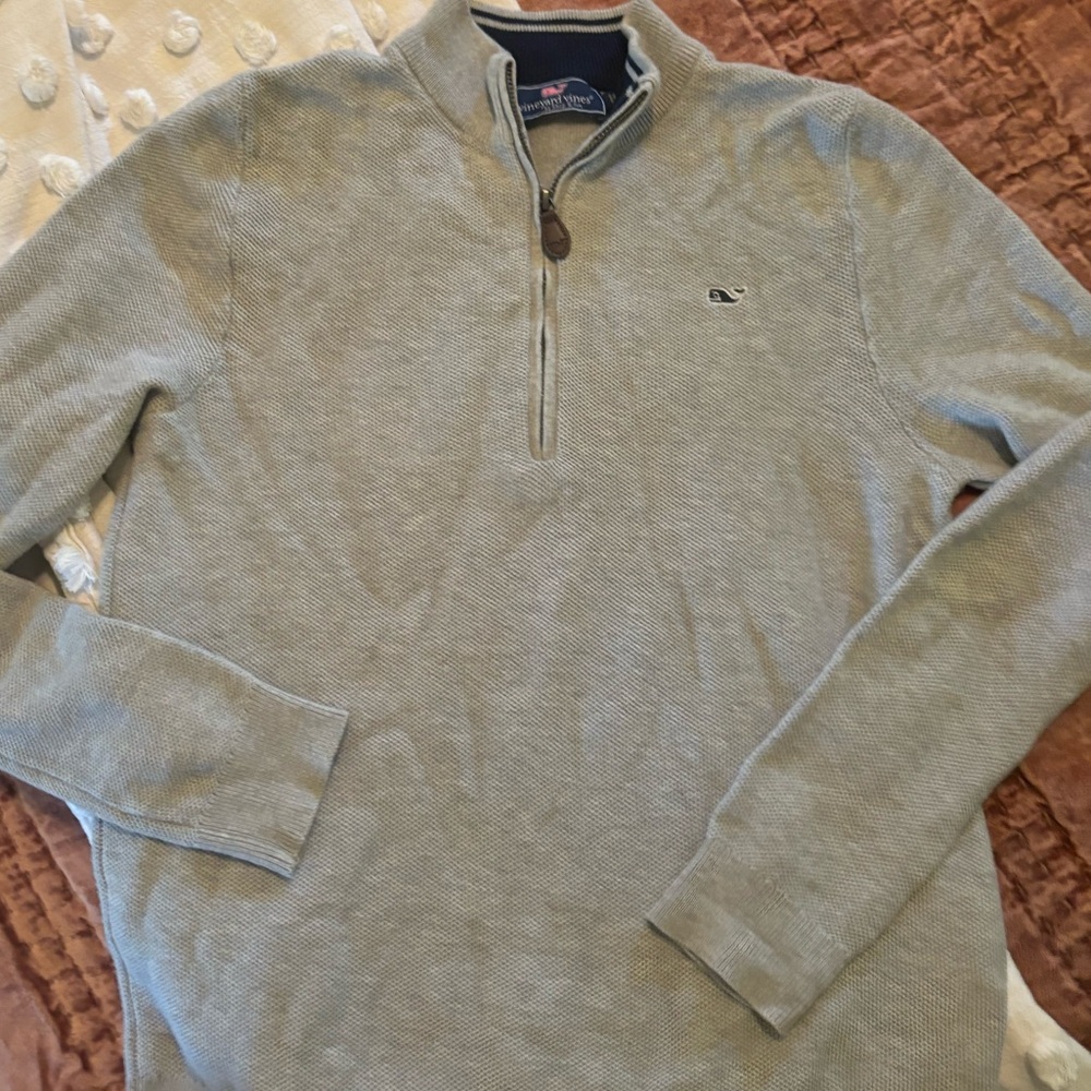 🐳 Vineyard Vines half zip sweater